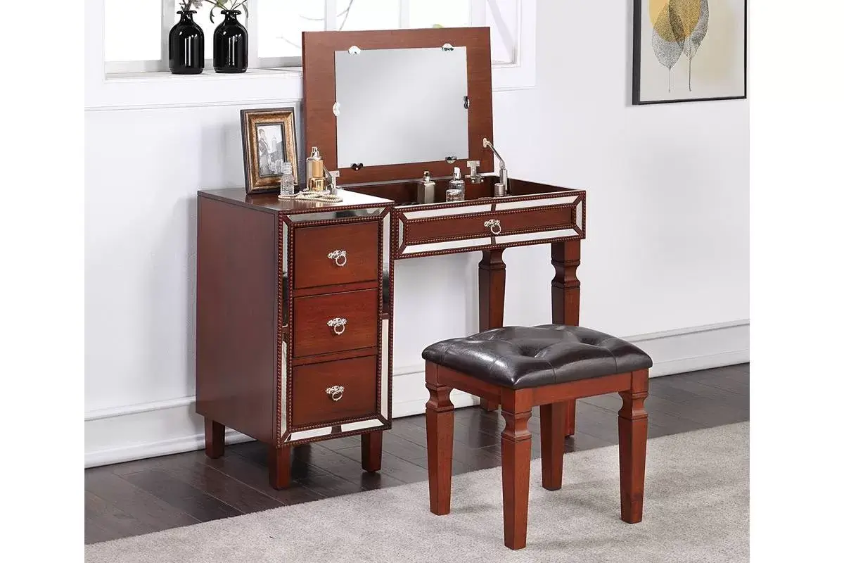 Vanity Set, Cherry