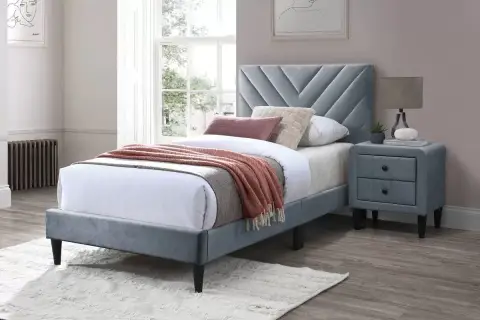 Full Bed, Gray